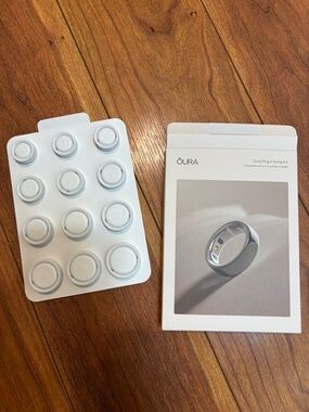 Oura Ring Sizing Kit in White